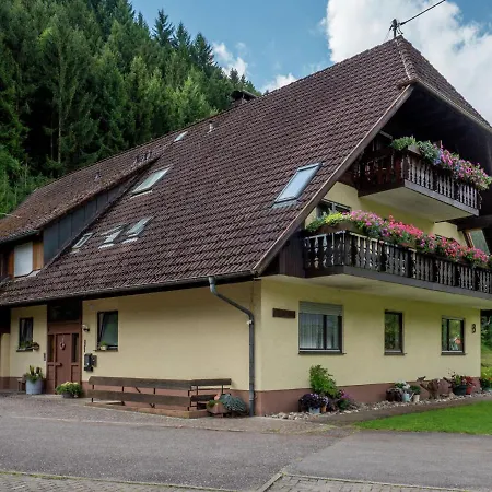Haus Am Wald 3 Casa de Férias